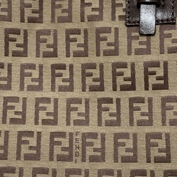 FENDI bag - Picture 5 of 16